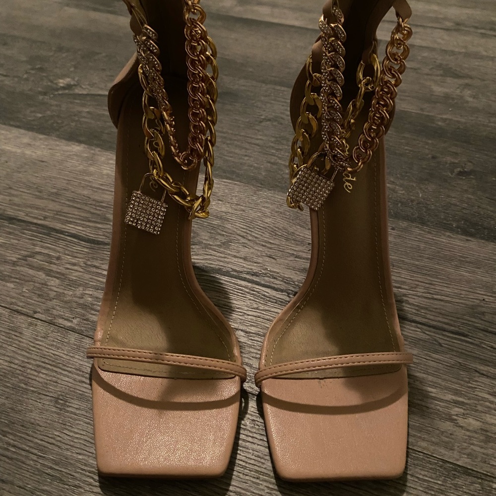 Cream color heels with gold chain strap